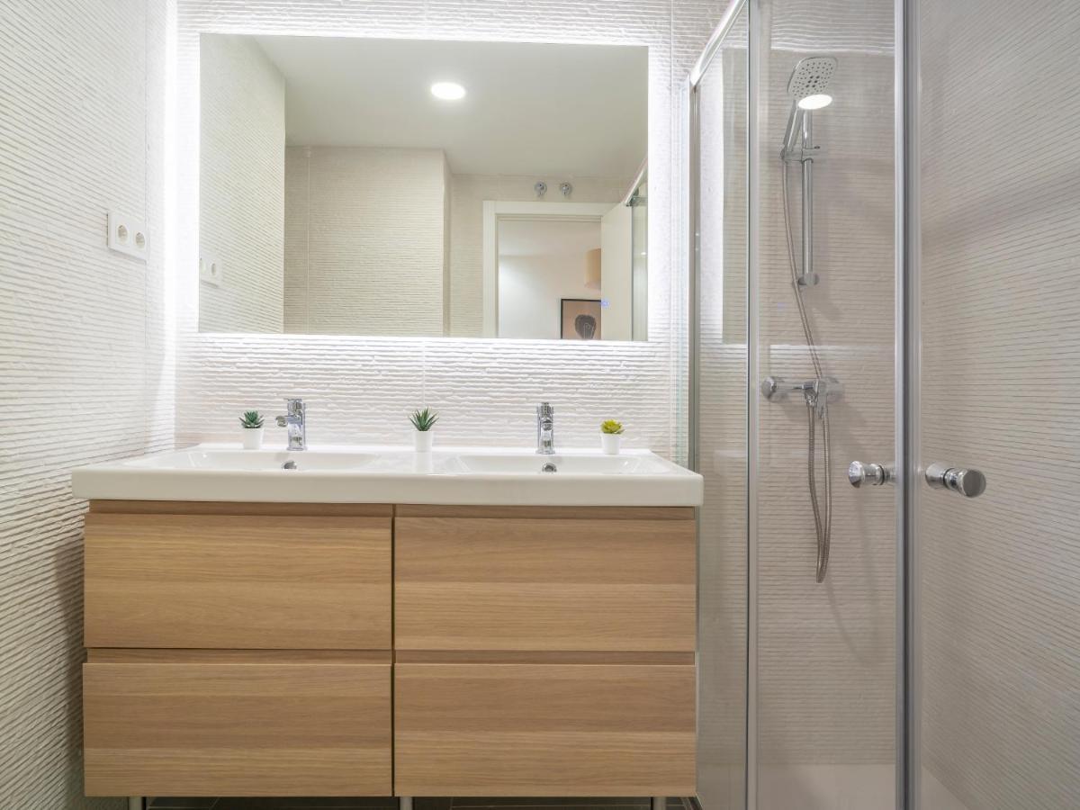 Sanders San Patricio - Dreamy Two-Bedroom Apartment Downtown Málaga Eksteriør billede